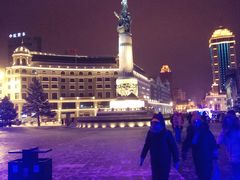 -人民防洪胜利纪念塔