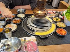 -GOGIYA·咕叽吖韩国传统烤肉店(东方新天地店)