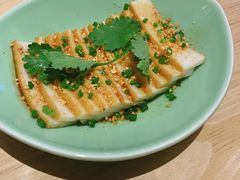 -锦粤宫·融合粤菜(上海金沙江店)