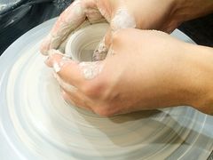 -艺彩阳光手工坊(大连恒隆广场店)