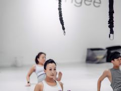 -Jumphai室内蹦极运动
