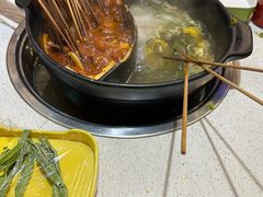 -钢管厂五区小郡肝串串香火锅(梅川路店)