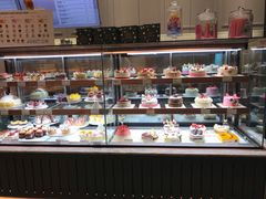 面包甜点陈列柜-多乐之日(颐堤港店)