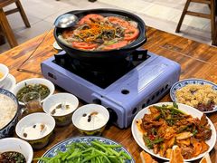 -乡土特色.冷锅鱼.牦牛肉汤锅