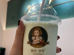-丽莎沙拉轻食餐厅(国贸店)