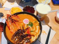 冬阴功大虾线食-火山屋台(新街口创始店)