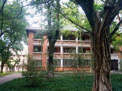 -中山大学（广州校区南校园）图书馆