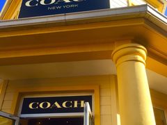 -COACH蔻驰(赛特奥特莱斯店)