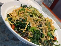 -哈啾嗨·新概念蒙餐(红星新城店)