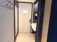 -成都东郊记忆理工大学轻居酒店