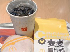 -麦当劳(姜山镇海港城店)