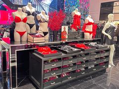 -Victoria's Secret(杭州湖滨银泰in77店)