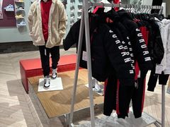 -Air Jordan(世贸天阶店)