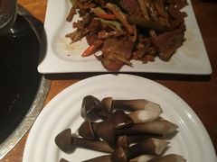 -黑鸡小馆(金源店)