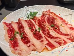 -山川小町·极番烧肉(新地假日广场店)