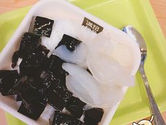 -满记甜品(友谊国贸城店)