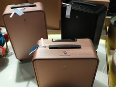 -LOL原创生活概念店(K11购物艺术中心店)