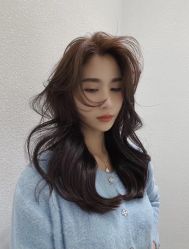 -变画·发型STUDIO