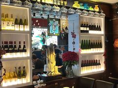 -大头虾越式风味餐厅(光明广场店)