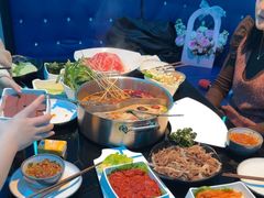 -唯爱KTV聚会餐厅(仙林东城汇店)