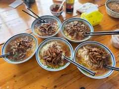 -两棵树馄饨店(渔梁住保小区店)