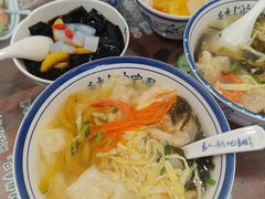 -长人馄饨铺(解放街店)