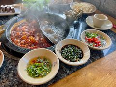 花胶鸳鸯锅-蜀大侠火锅(森兰花园城店)