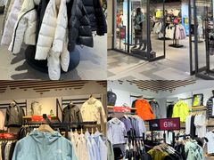 -王府井奥莱棋盘山小镇