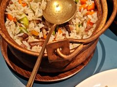 -一坐一忘云南菜(嘉里中心店)