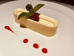 -Erman岩烧牛排(虹桥南丰城店)