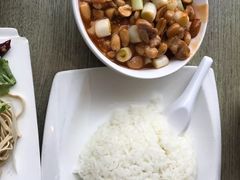 -巴依兄弟西域美食(机场店)