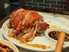 -聚首堂·特色小吃·肘子·炙子烤肉烤串(什刹海德胜门店)