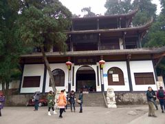 -西岭雪山大飞水景区