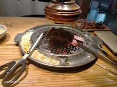 -喜来稀肉(北外滩白玉兰广场店)