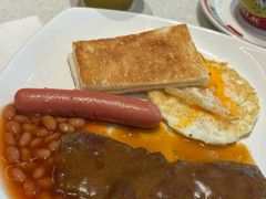 -香港新发烧腊茶餐厅(水围店)