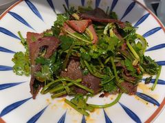 -黄记煌三汁焖锅(新佳丽江汉路店)