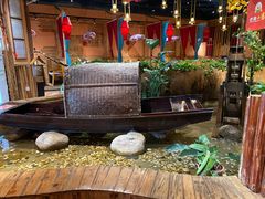 -老滇山寨•云南特色菜•地方菜•民族风情歌舞表演(金碧店)