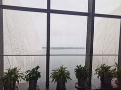 -抱抱地球咖啡馆(国家海洋博物馆店)
