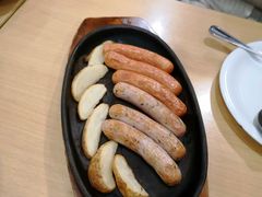 特制果木熏香辣烤肠-萨莉亚意式餐厅(三号湾广场店)