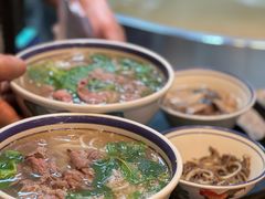 -云阿蛮云南生烫牛肉米线(奉贤路店)