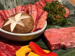 -炼火烤肉店