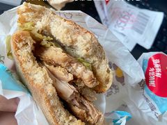 -麦当劳(得来速店)
