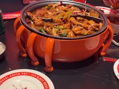 -多嘴超级肉蟹煲(杉杉国潮主题店)