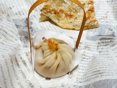 -龍堂蟹黄小笼包(万家丽店)