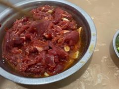 -黑竹沟新场牛肉火锅