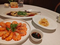 -醉辉皇上海之巅(上海中心大厦店)