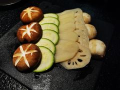 -喵小乙碳火烤肉(大坪协信星光天地店)