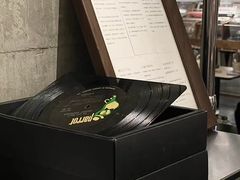 -黑胶星球(华发中城商都店)