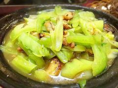-鑫悦楼煎蟹·16年海鲜大排档