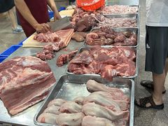 -标记美食新鲜猪杂(兴南大道店)